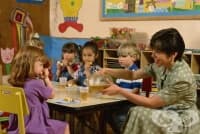 Проектозаконът за детето отнема родителските права в полза на държавата, смятат адвокати